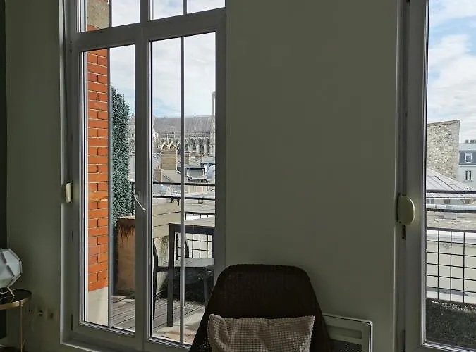 Suite de l\'Etape - Vue cathédrale
